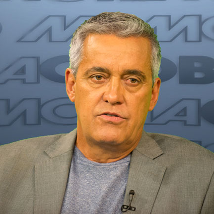 MAURO NAVES
